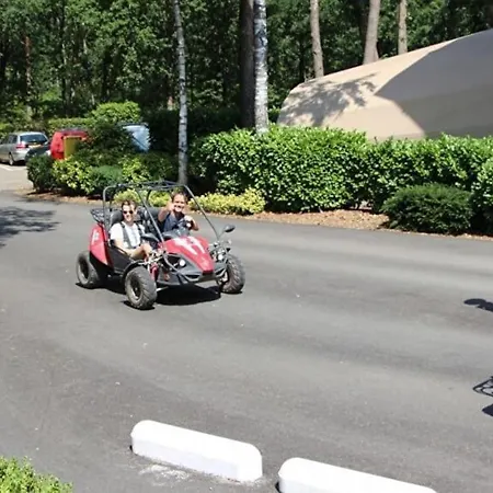 Chalet Te Huur: Leuke 4-persoons Stacaravan Op Locatie! Hoenderloo