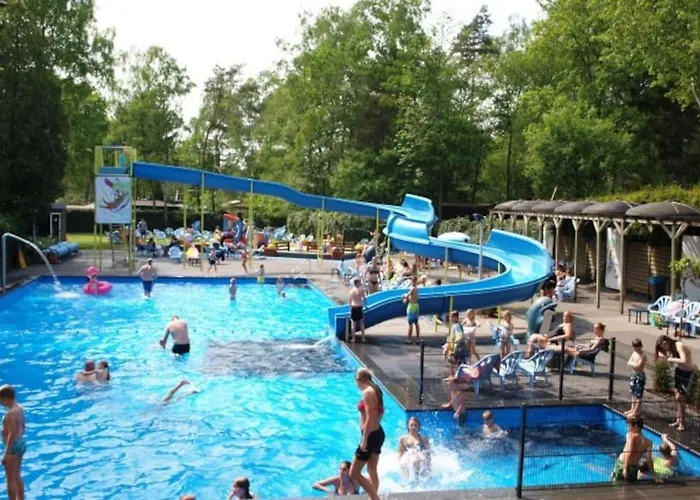 Te Huur: Leuke 4-persoons Stacaravan Op Locatie! Hoenderloo